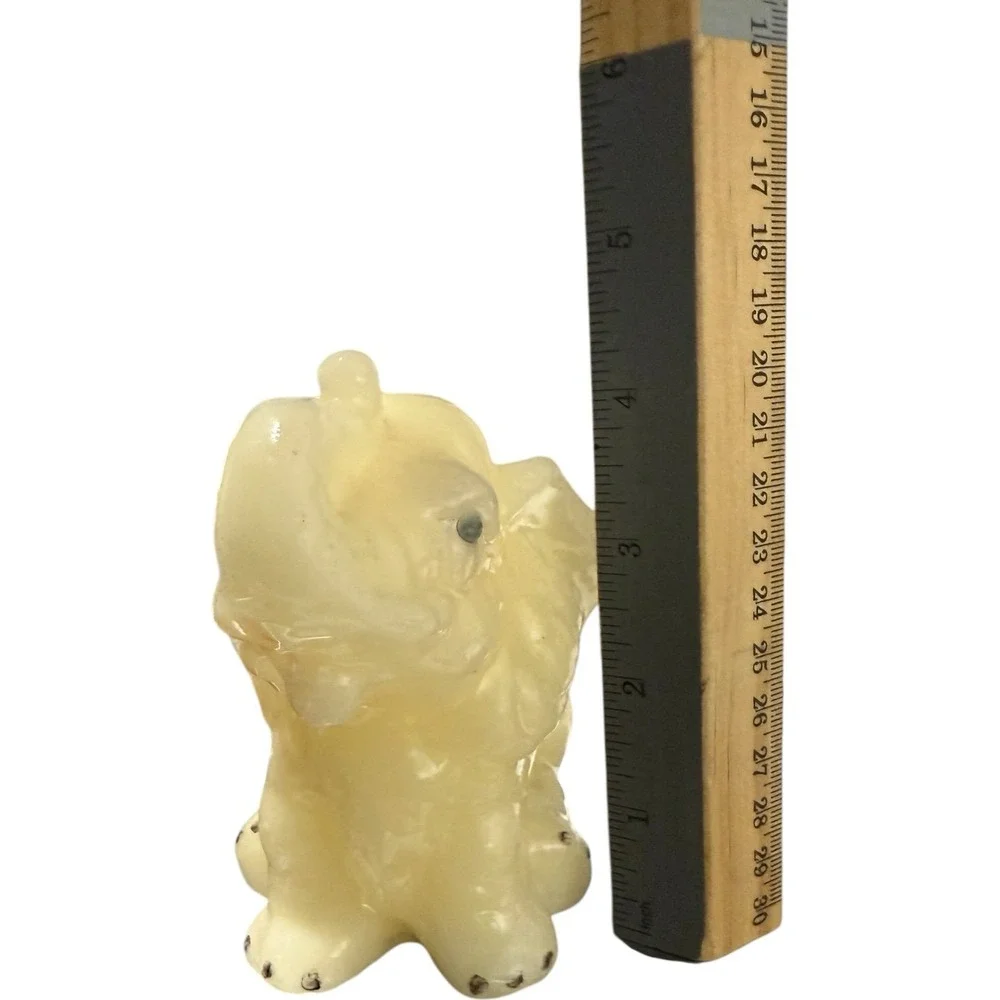 Handmade Vintage Lorelei Candles/Gatlinburg Tennessee, ivory‎ elephant candle
